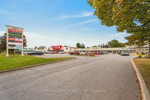 1300 Main Street 104/105