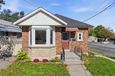 32 Meyers Street
