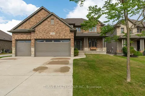 12 Ashwood Crescent