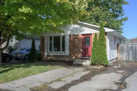 42 Stroud Crescent
