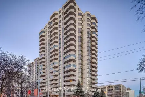 67 Caroline Street S 4A