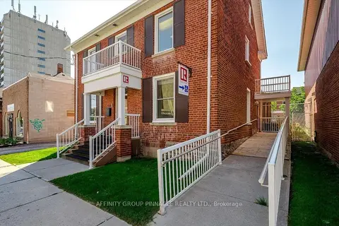 273 Charlotte Street UPPER