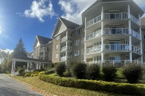 51 Rivermill Boulevard 103