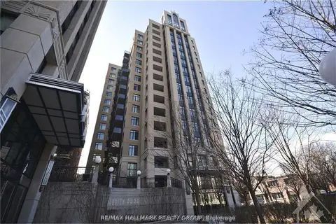 245 Kent Street 302