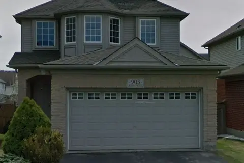 905 Redoak Avenue