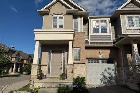 11 White Star Lane
