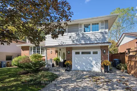 47 Lambert Crescent
