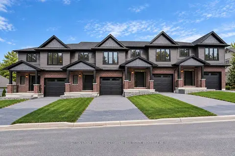 414 Old Wonderland Road 3