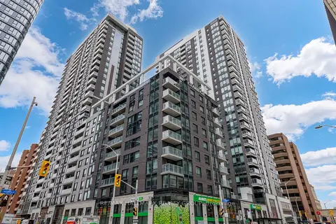 340 Queen Street 906