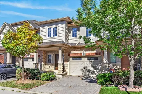 8 Lakelawn Road 22