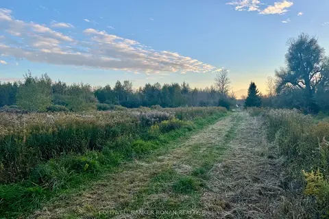 345198 15 Side Road