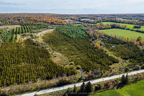 North 1/2 Lot 25 St Vincent Sydenham Townline N