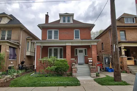 70 Spadina Avenue 2