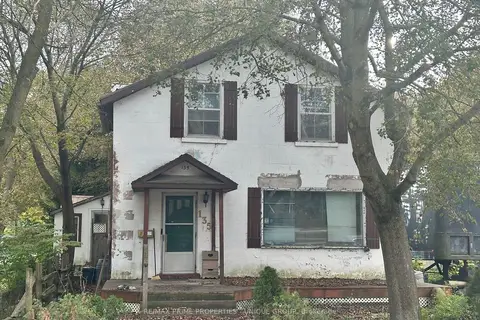 135 Elgin Street N