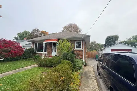 207 Cameron Street