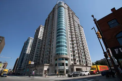 200 Rideau Street 207