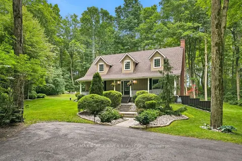 2774 Les Davey Road