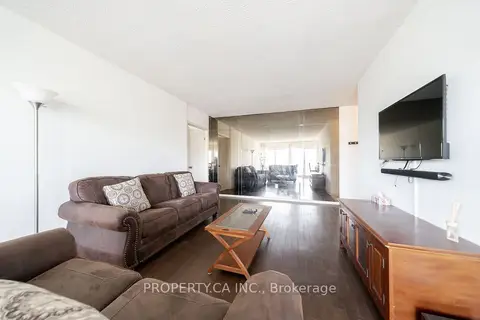 45 Westmount Road N 404