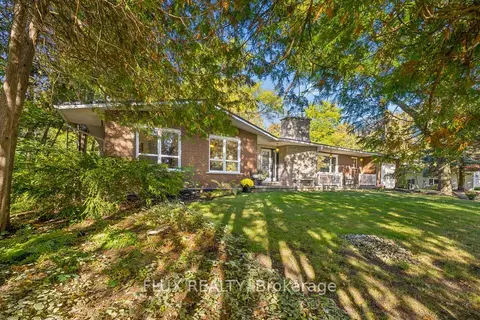 42 Greenwood Road