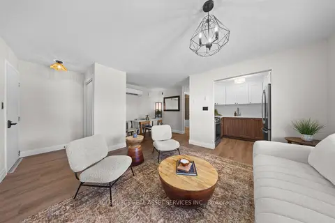 48 Wilson Street W 3