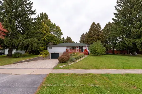 60 Maple Street