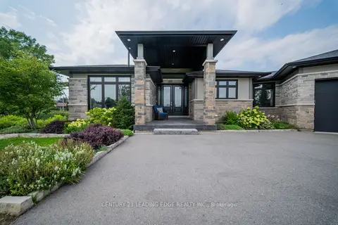 9 Leaside Street