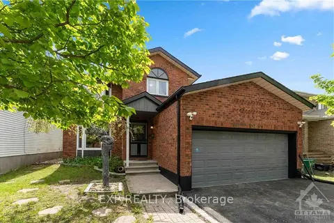152 TWYFORD Street