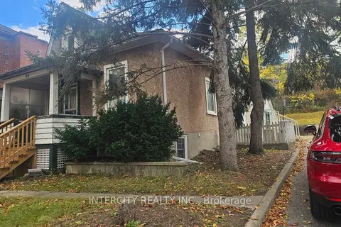 44 Cardigan Street Room 2