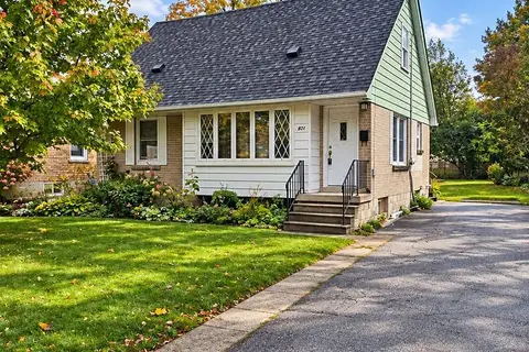 821 Wilton Crescent