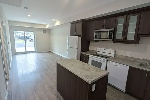 50 Herrick Avenue 105