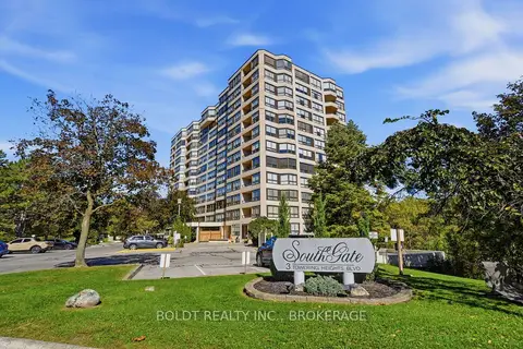 3 Towering Heights Boulevard 505