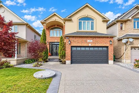 444 Thomas Slee Drive