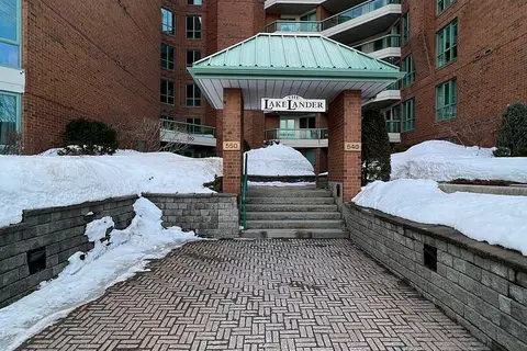 550 Cambridge Street S 603