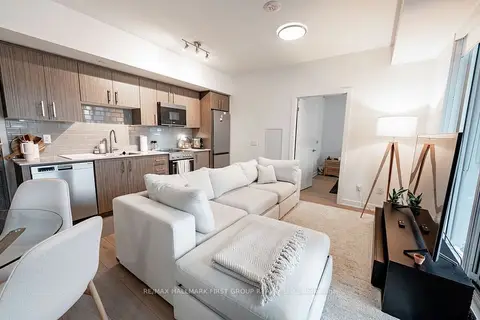 25 Wellington Street 610