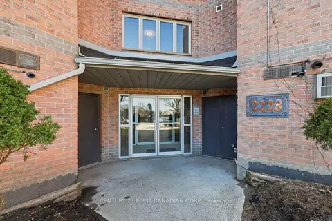 2228 Trafalgar Street 201