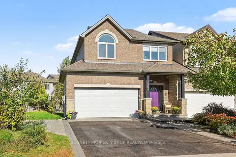 1063 Northgraves Crescent