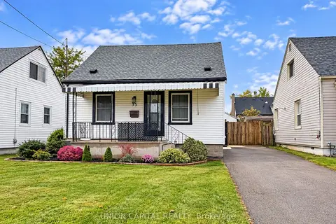 35 Normanhurst Avenue
