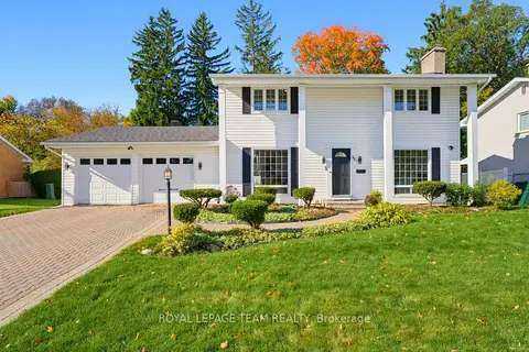 35 Mohawk Crescent