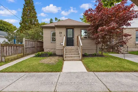 33 Glenwood Avenue E