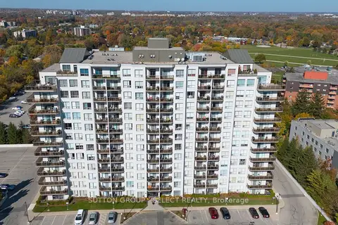 353 Commissioners Road W 711