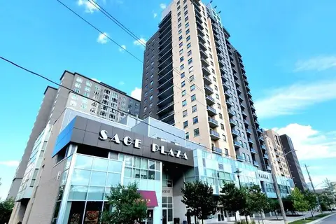 318 Spruce Street 701
