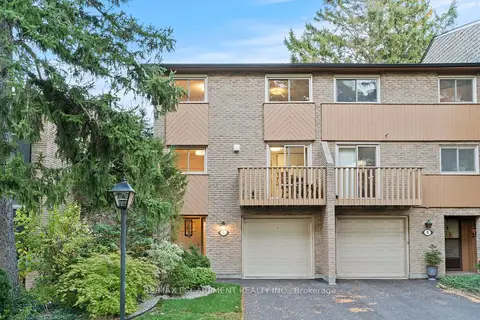 1967 Main Street W 7