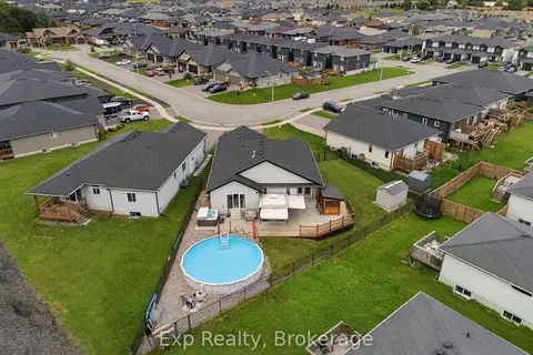 14 Lehtinen Crescent