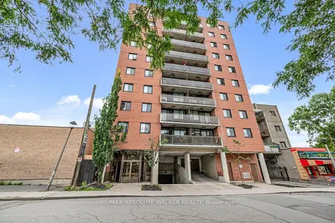 154 Nelson Street 902
