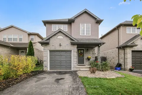 1827 Bloom Crescent