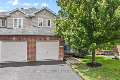 92 Wolff Crescent