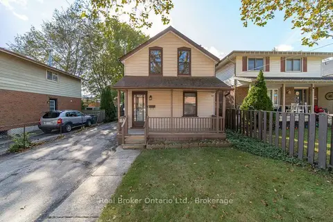 84 Alma Street N