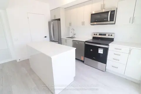 2782 Barton Street E 111