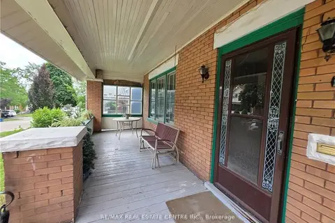 20 Fairview Avenue