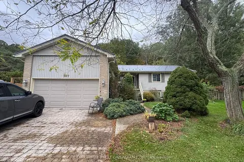307 SELBOURNE Drive